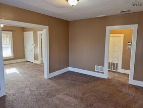 1604 Britain St in Wichita Falls, TX - Building Photo - Building Photo