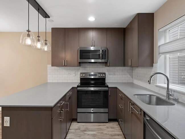 property at 2702 S Andover St