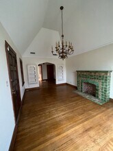 419 NW 32nd St in Oklahoma City, OK - Foto de edificio - Building Photo