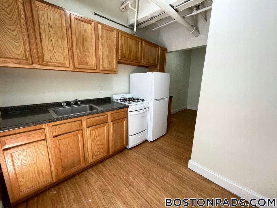 1185 Boylston St in Boston, MA - Building Photo