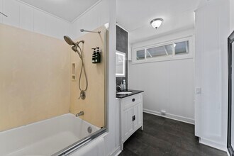 1471 Alencastre St, Unit Hale Aloha in Honolulu, HI - Building Photo - Building Photo
