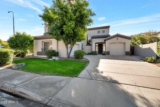 777 W Ebony Way in Chandler, AZ - Building Photo - Building Photo