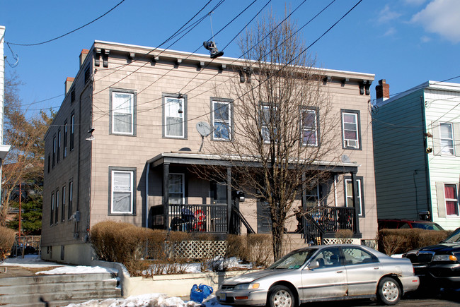 61 Louis St in New Brunswick, NJ - Building Photo - Building Photo