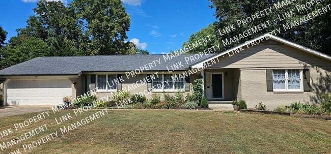 property at 9328 Berkshire Cir