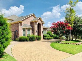 3224 Silver Creek Dr in Plano, TX - Building Photo