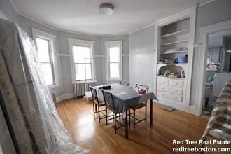 31 Chester St, Unit 3 in Boston, MA - Building Photo - Building Photo