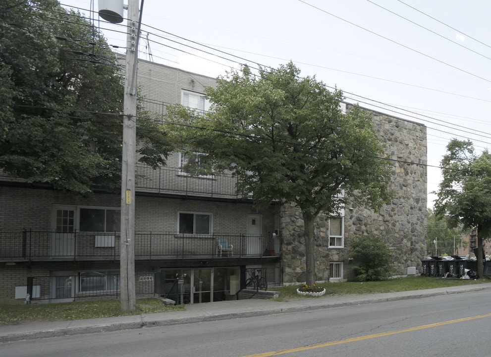 5400-5500 Dudemaine in Montréal, QC - Building Photo