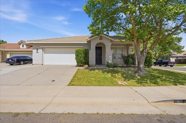 property at 4143 Cahakia Pl