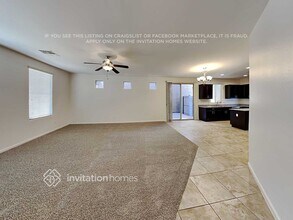 1385 S Moccasin Trail in Gilbert, AZ - Building Photo - Building Photo