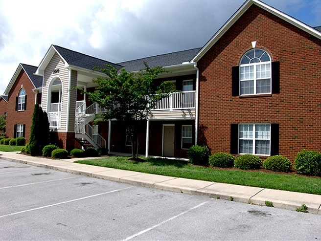 Bells Fork Crossing Apartments in Greenville, NC - Foto de edificio