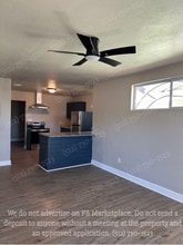 2331 S Navidad St in San Antonio, TX - Foto de edificio - Building Photo