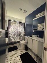 8220 NE 1st Pl in Miami, FL - Building Photo - Building Photo