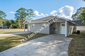 1530 E 1st Ave in Crestview, FL - Building Photo - Building Photo