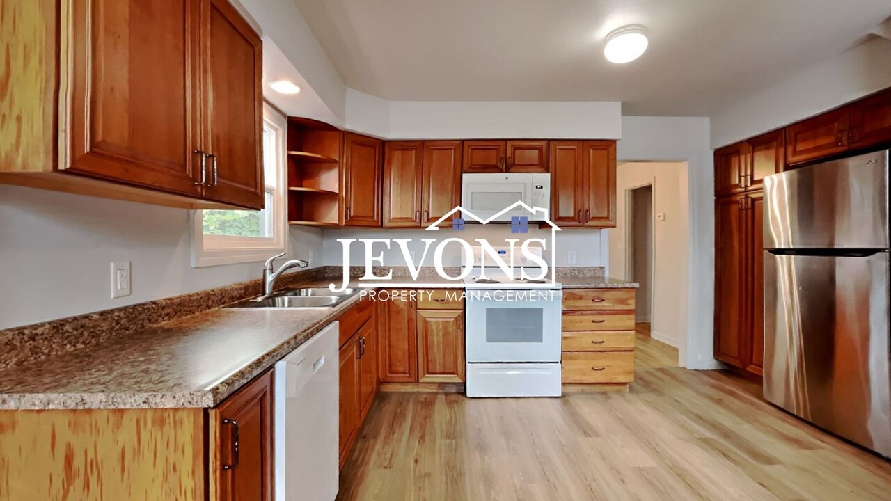 3109 N 21st St in Tacoma, WA - Foto de edificio