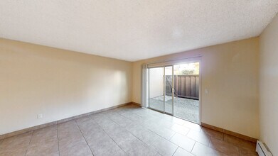 883 Broadway in Sonoma, CA - Building Photo - Building Photo