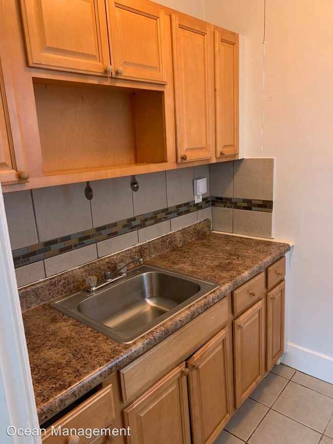 205 Farren Ave in New Haven, CT - Building Photo - Building Photo