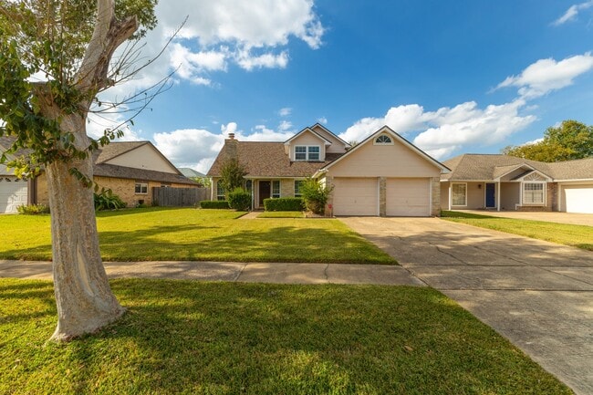 property at 3118 Kempwood Dr