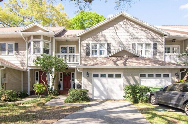 property at 3023 W Bay Villa Ave