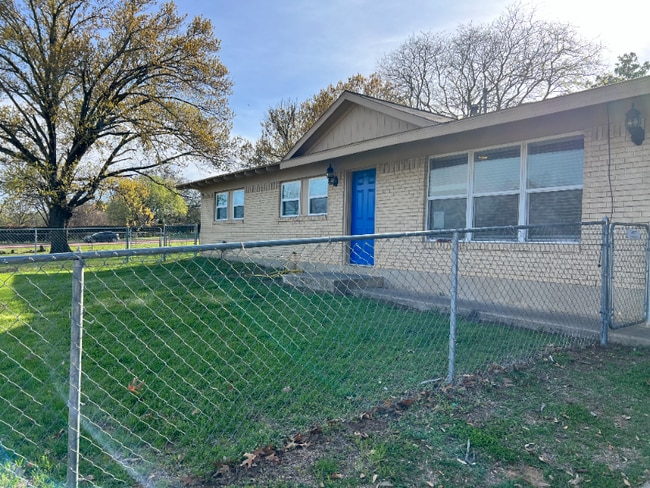 1807 Frame St