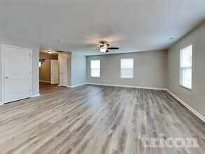 312 Sequoia Dr in Clayton, NC - Building Photo - Building Photo