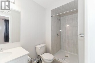 189 Harmattan Ave in Ottawa, ON - Building Photo - Building Photo