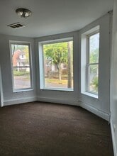 101 S Comstock St in Joliet, IL - Building Photo - Building Photo