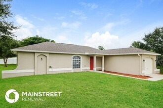 1917 Kester Ave in Lehigh Acres, FL - Building Photo - Building Photo