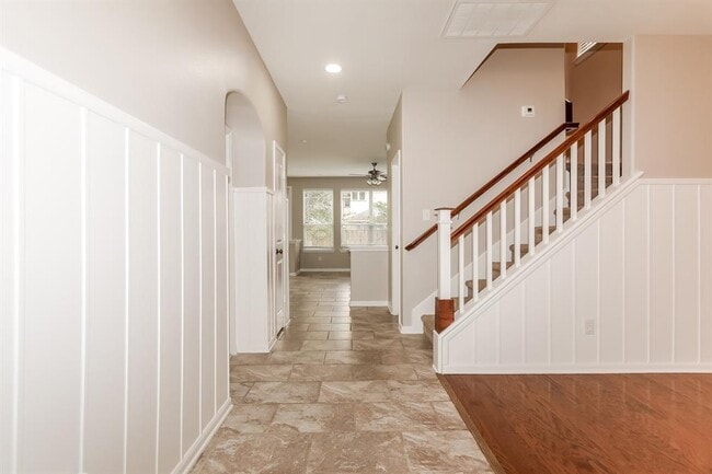 130 S Flickering Sun Cir in The Woodlands, TX - Building Photo - Building Photo
