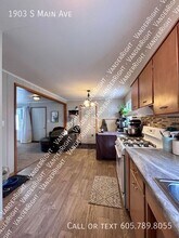 1903 S Main Ave in Sioux Falls, SD - Building Photo - Building Photo
