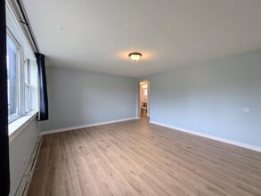 11840 S Karlov Ave in Alsip, IL - Building Photo - Building Photo