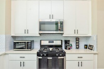 3804 Leeland St in Houston, TX - Building Photo - Building Photo