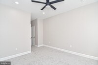 2644 E Hoffman St photo'