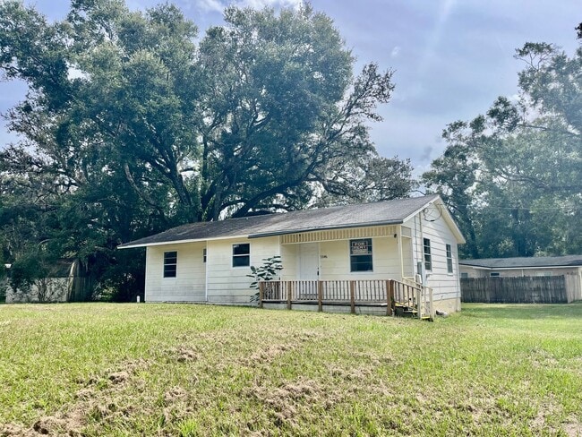 property at 33146 Jamette Rd