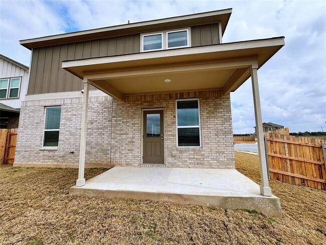 916 Papaya Dr in Buda, TX - Building Photo - Building Photo