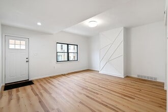5202 Keystone St in Pittsburgh, PA - Building Photo - Building Photo