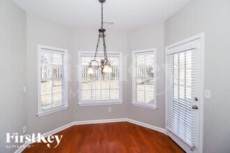 969 Nesting Wood Cir W in Memphis, TN - Building Photo - Building Photo