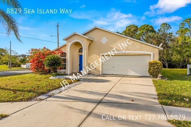 8829 Sea Island Way in Tampa, FL - Foto de edificio - Building Photo