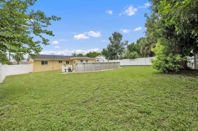 36 Marigold Ln in Debary, FL - Building Photo - Building Photo