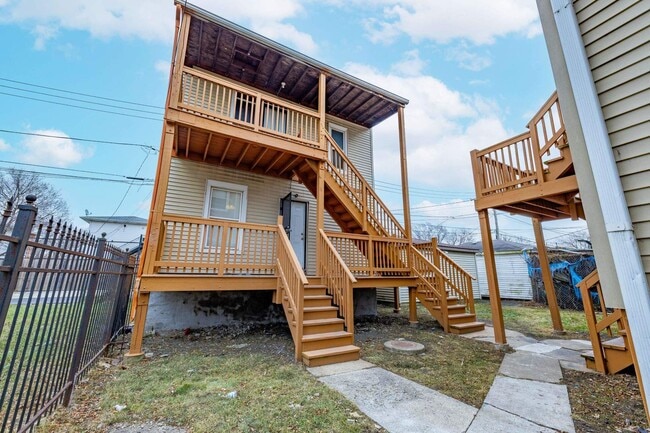 6211 S Loomis Blvd in Chicago, IL - Building Photo - Building Photo