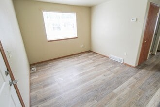 407 E 8th Ave in Spokane, WA - Building Photo - Building Photo