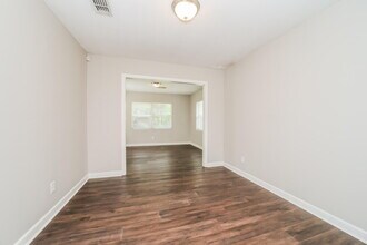 6104 Harlow Blvd in Jacksonville, FL - Building Photo - Building Photo