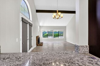 13874 Davenport Ave in San Diego, CA - Building Photo - Building Photo
