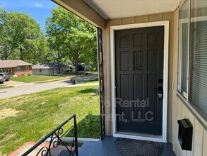 12801 E 41 St S in Independence, MO - Building Photo - Building Photo