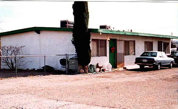 29159 U.S. Hwy. 58 in Barstow, CA - Building Photo