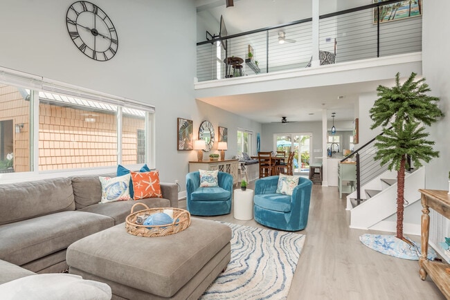 property at 1417 Poinsettia Ave