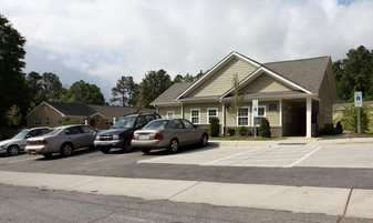 Glenbrook Crossing Apartments