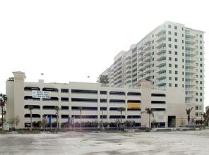 Tides at Bridgeside Square in Fort Lauderdale, FL - Building Photo - Other