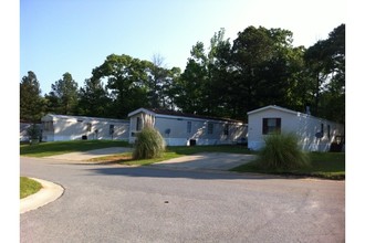 Spring Lake Mobile Home Park in Warner Robins, GA - Building Photo - Building Photo