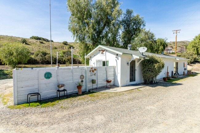 property at 45491 Sage Rd