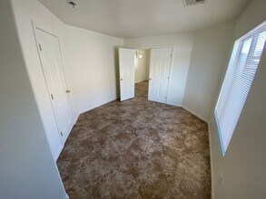 6515 Coldwater Bay Dr in Las Vegas, NV - Building Photo - Building Photo